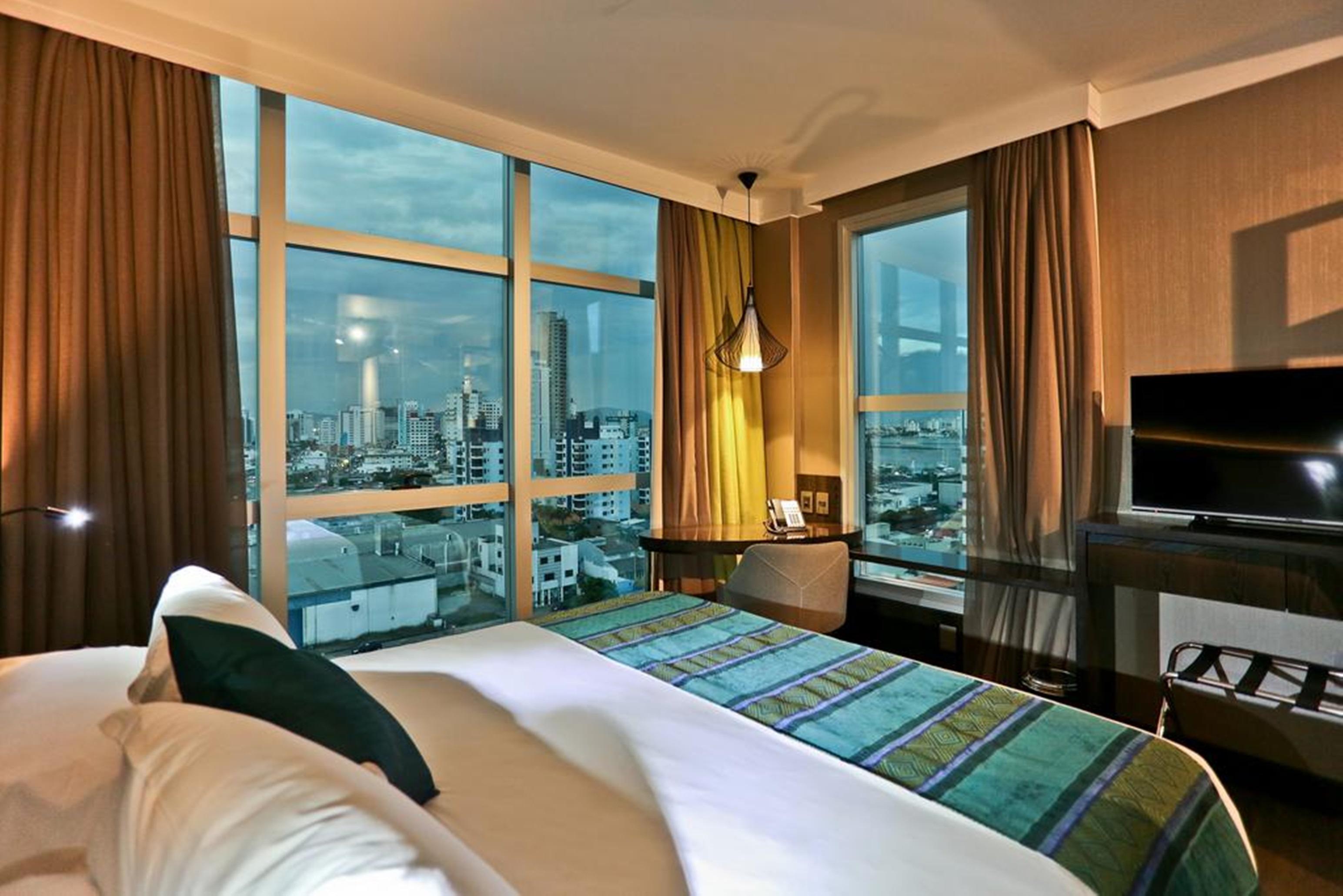 Sandri Palace Hotel Itajaí Esterno foto